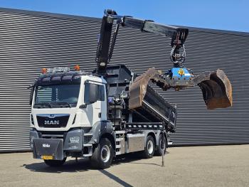 TGS 26.500 6X6 BB / Z CRANE + 2 SIDE TIPPER